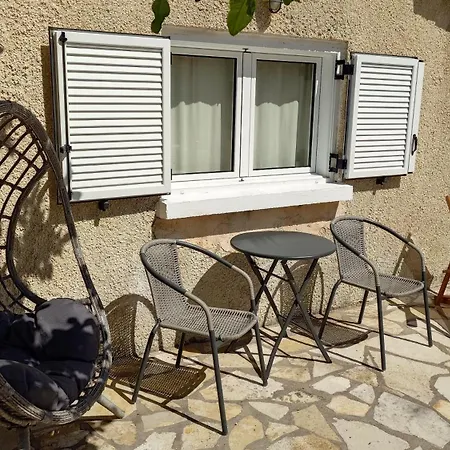 Elena Ithaca * 바티