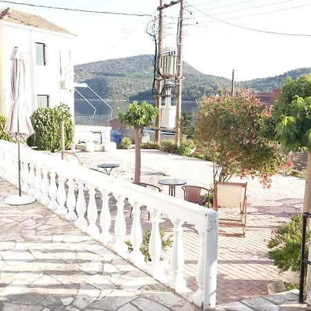 Διαμέρισμα Elena Ithaca *